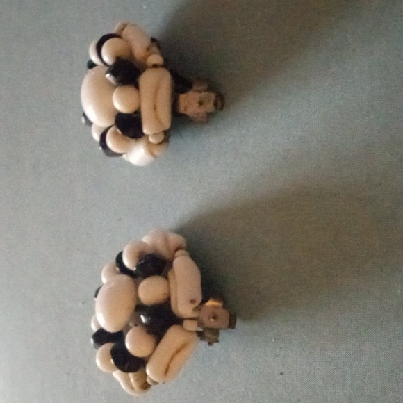 Earrings/Shoe Clips Japan - Picture 6 of 8